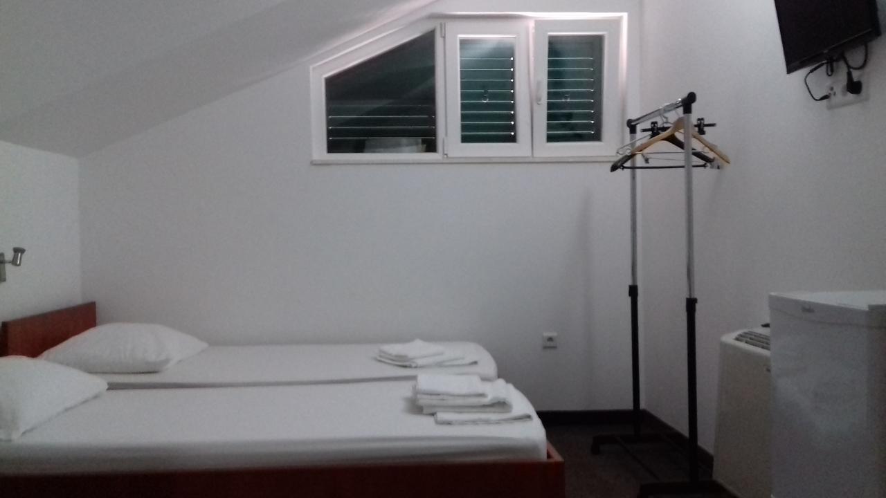 Guest House Babić Neum Extérieur photo